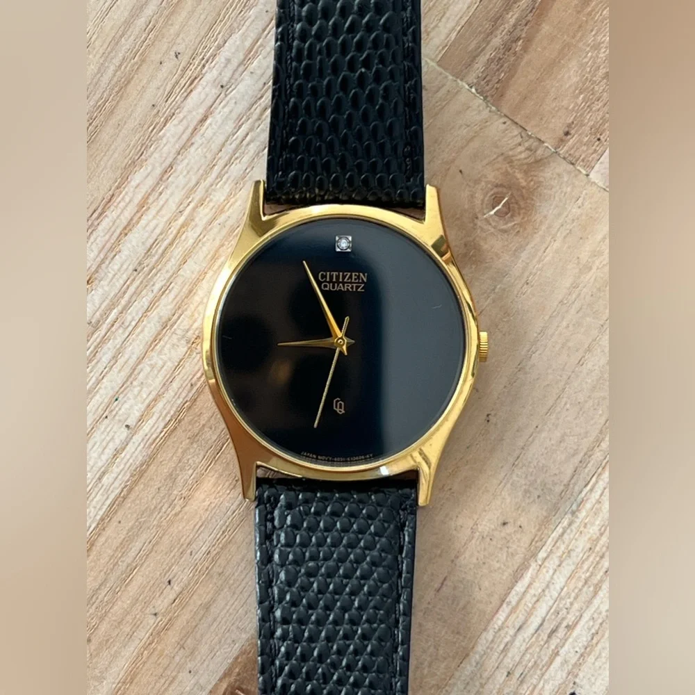 Citizen Gold Case Black Dial Men's Quartz Watch